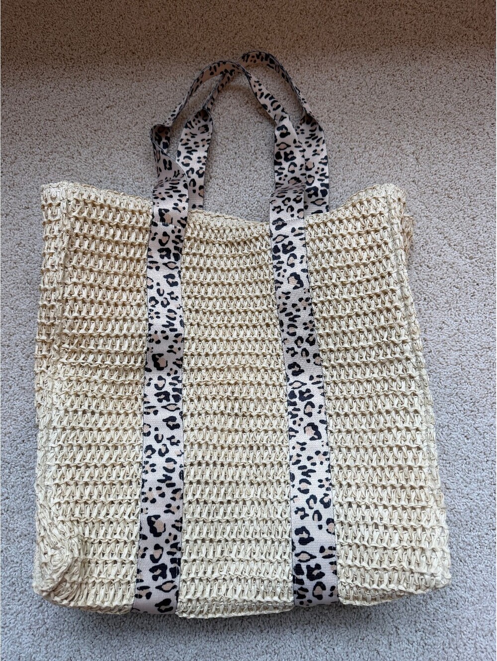 Carpisa Woven Straw Tote Bag Leopard Print Handles Large Beach Summer Shopper